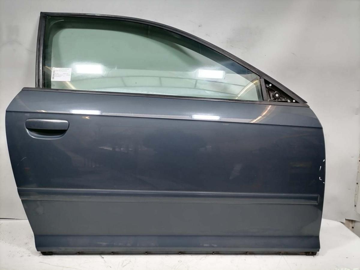 Audi A3 8P original T&uuml;r vorn rechts LZ7H Meteorgrau 3-T&uuml;rer Rohbau Bj.2011